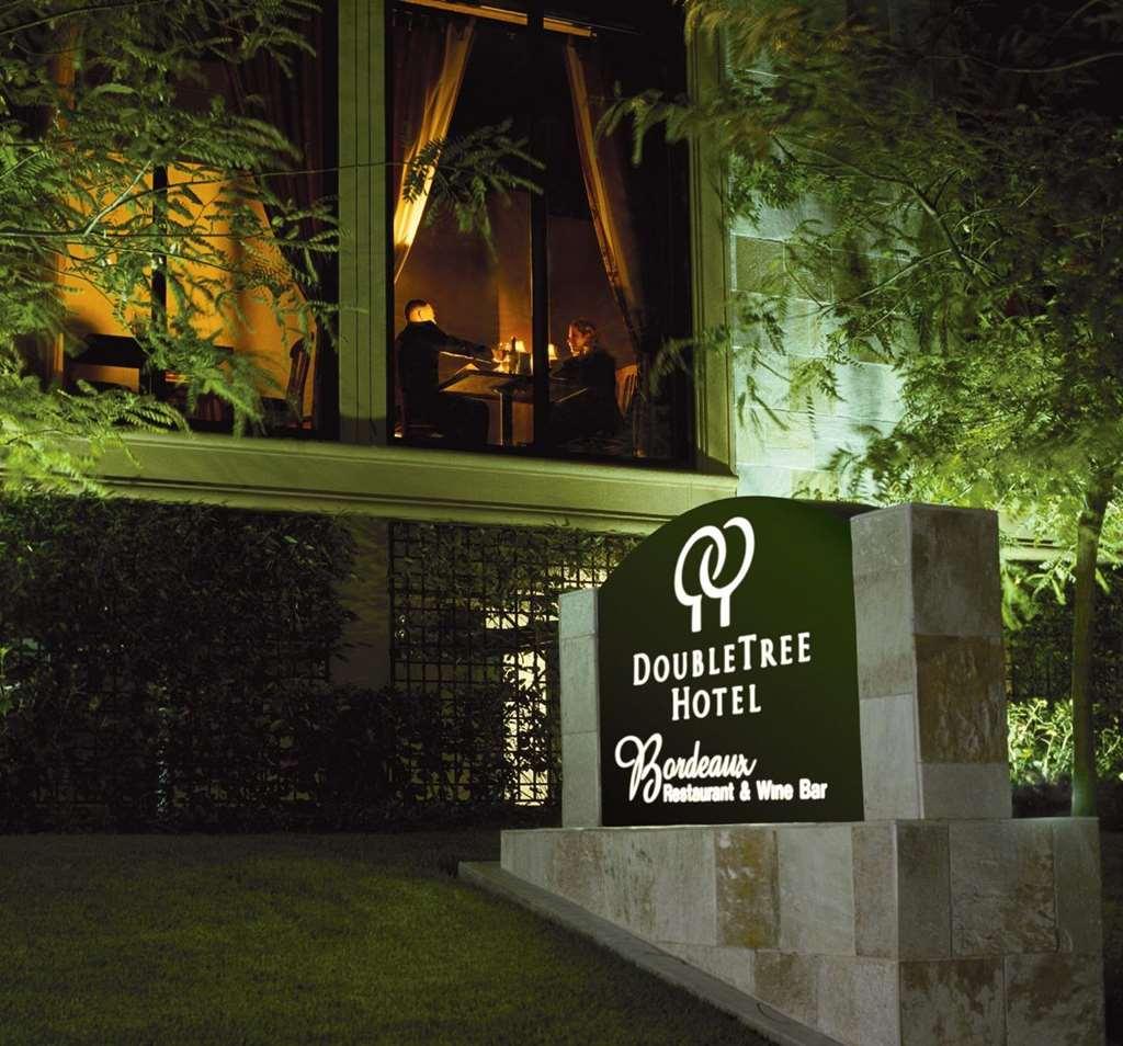 Hotel Zessa Orange County Airport, A Doubletree By Hilton Santa Ana Restoran gambar